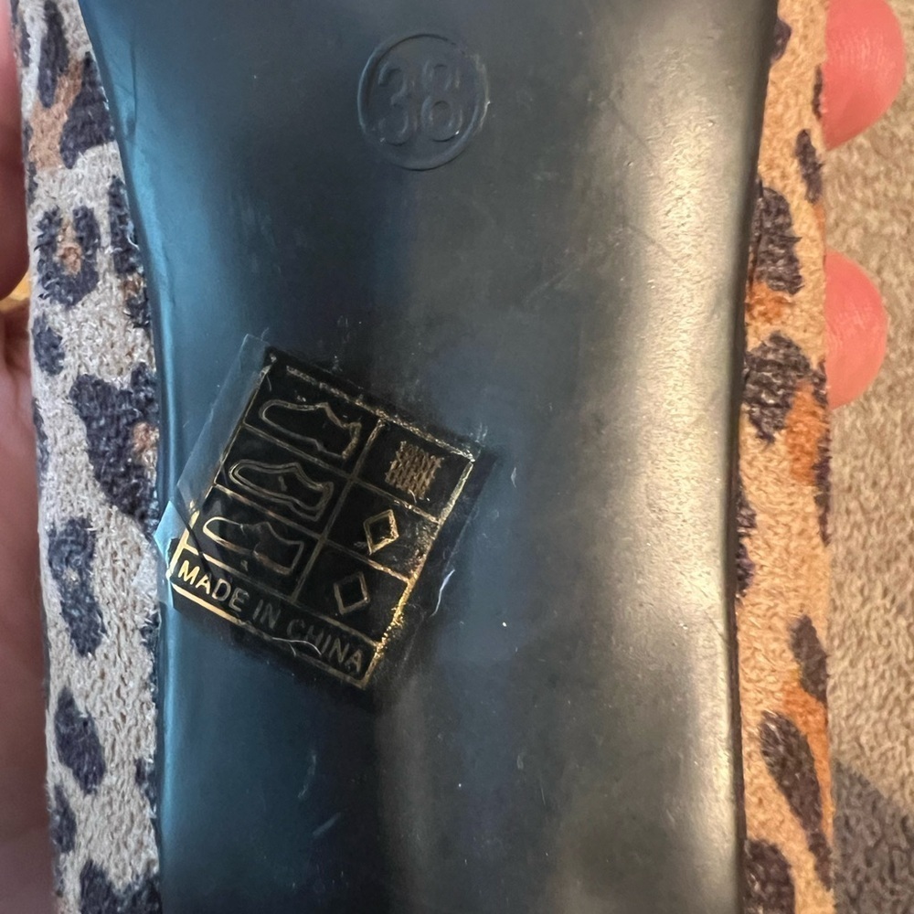 Brown Animal Print Heels with Stiletto Design - Picture 6 of 8